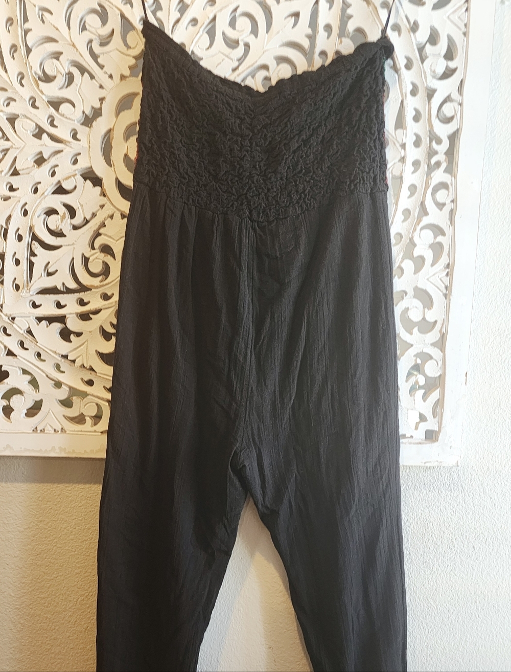 FREE PEOPLE KARAN STRAPLESS SMOCKED FLORAL JUMPSUIT  IN BLACK SIZE MEDIUM - Picture 10 of 16
